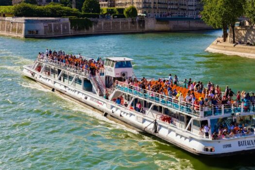 Paris Seine Cruise promo code : cheap beateau mouche ticket